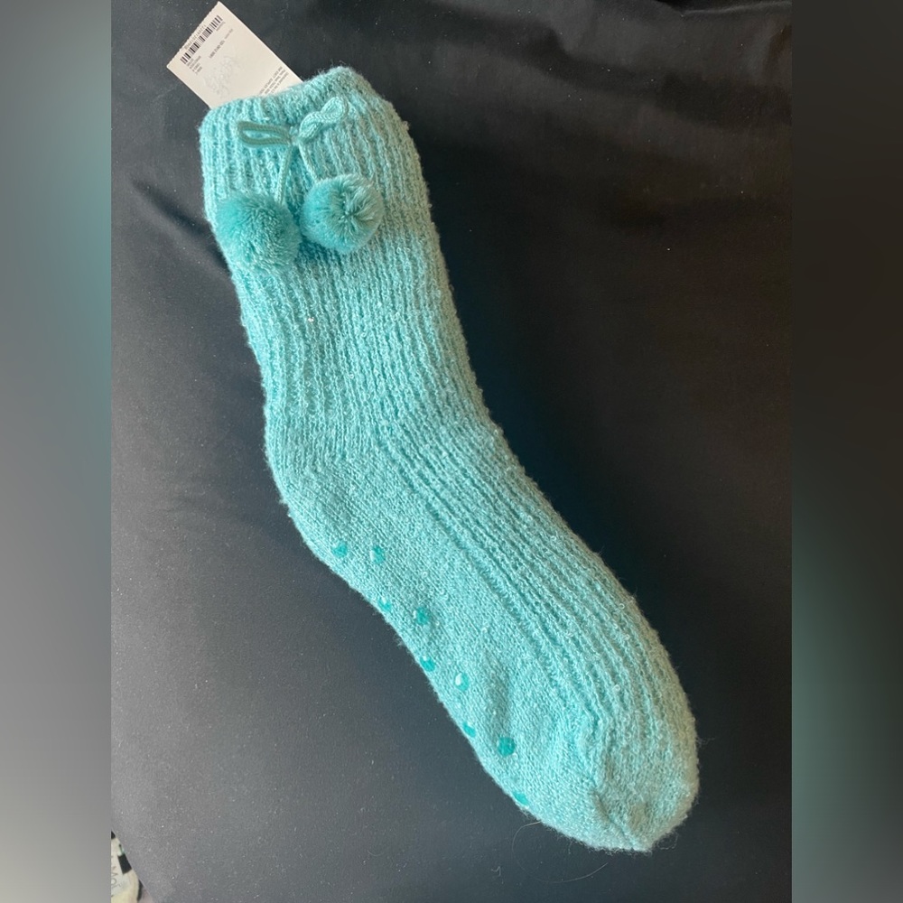 NWT Mix It slipper socks